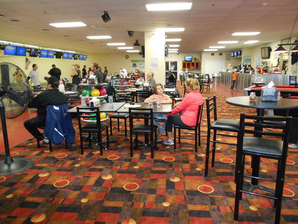 Deep Creek Lake Bowling Alley